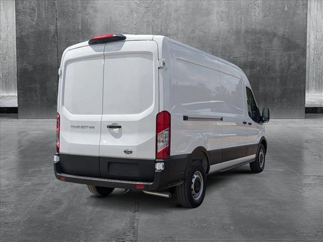 Photo of 2025 Oxford White Ford Transit-250
