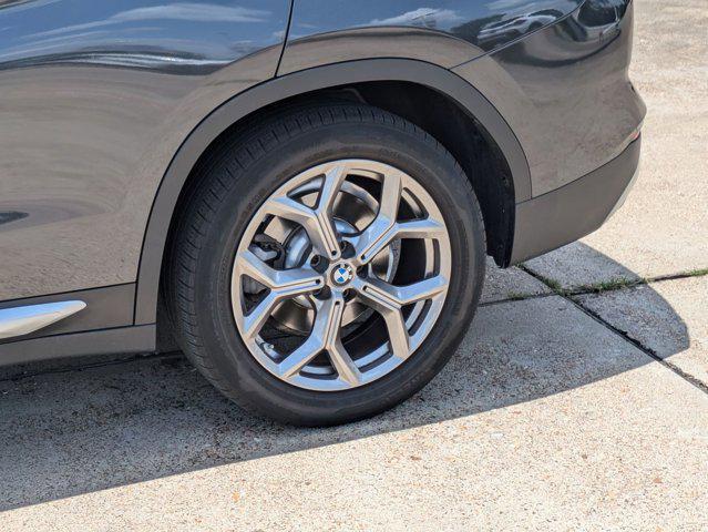 Photo of 2022 Dark Graphite Metallic BMW X3
