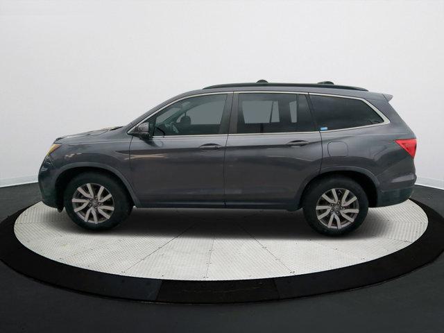 Photo of 2019 Modern Steel Metallic Honda Pilot