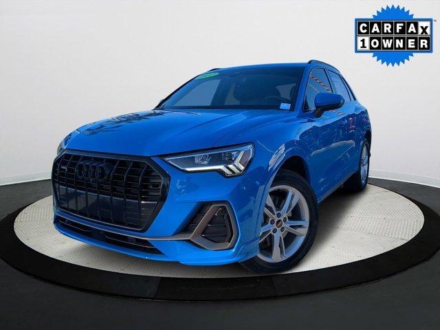 2022 Audi Q3