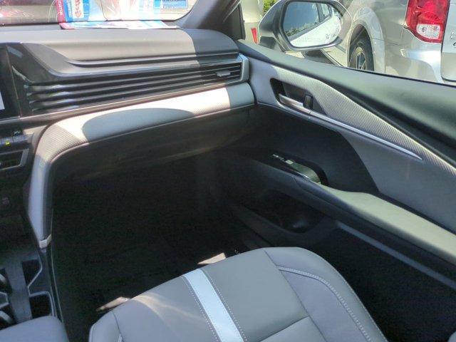 Photo of 2025 Ice Cap Toyota Camry