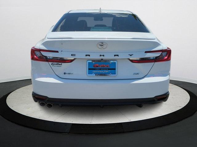Photo of 2025 Ice Cap Toyota Camry