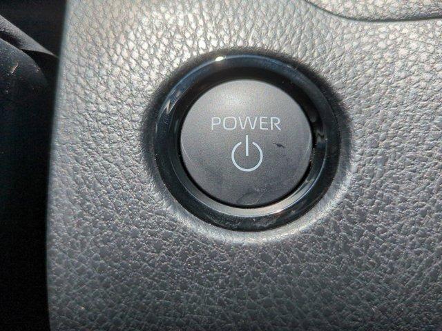 Photo of 2025 Ice Cap Toyota Camry