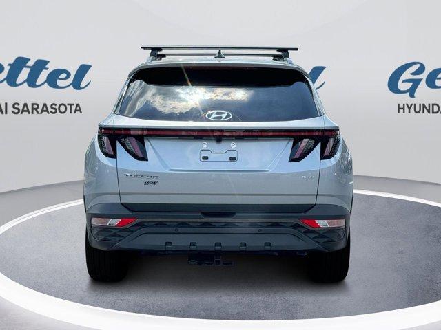 Photo of 2024 Shimmering Silver Hyundai TUCSON