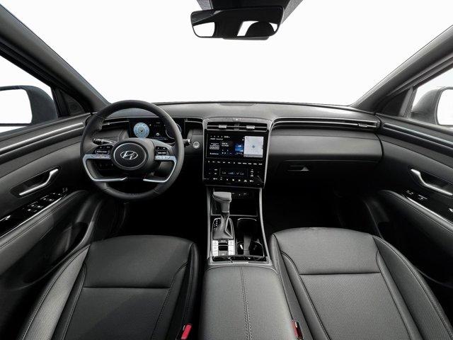 Photo of 2024 Shimmering Silver Hyundai TUCSON