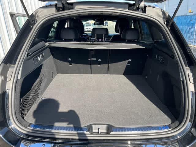 Photo of 2025 Black Mercedes-Benz GLC 300