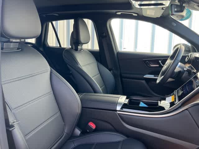 Photo of 2025 Black Mercedes-Benz GLC 300