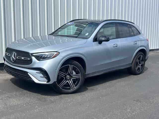 2025 Mercedes-Benz Glc 300