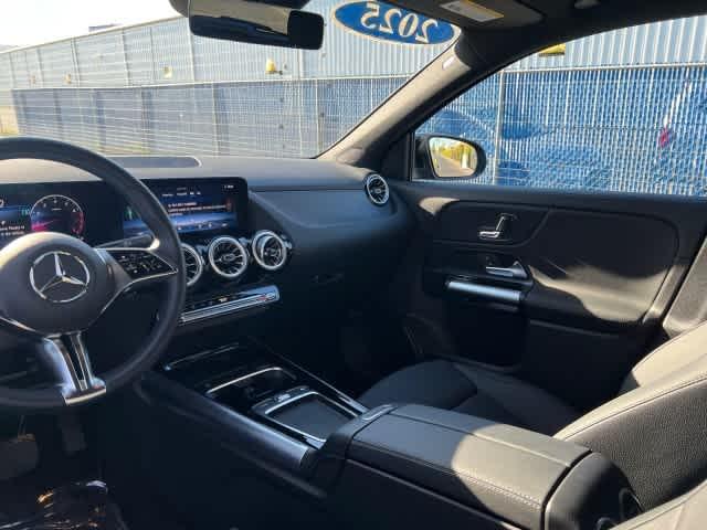 Photo of 2025 Midnight Black Mercedes-Benz GLA 250