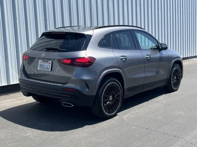 Photo of 2025 Metallic Mercedes-Benz GLA 250