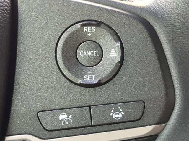 Photo of 2024 Platinum White Pearl Honda Odyssey