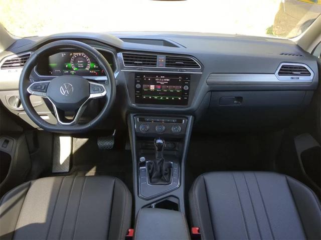 Photo of 2024 Pure White Volkswagen Tiguan