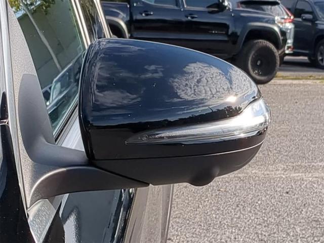 Photo of 2022 Black Mercedes-Benz GLC 300