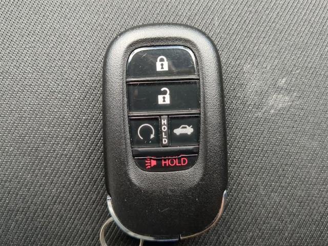 Photo of 2024 Sonic Gray Pearl Honda Civic
