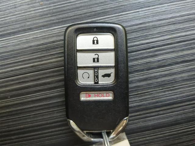 Photo of 2019 Steel Sapphire Metallic Honda Pilot