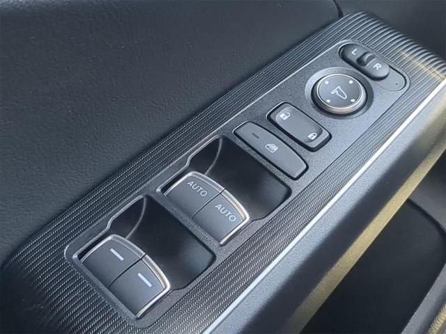 Photo of 2025 Crystal Black Pearl Honda Civic Hybrid