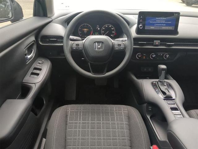 Photo of 2026 Crystal Black Pearl Honda HR-V