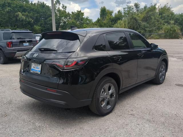 Photo of 2026 Crystal Black Pearl Honda HR-V
