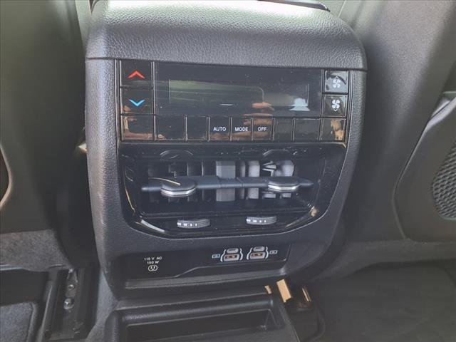 Photo of 2022 Bright White Clearcoat Jeep Grand Cherokee L