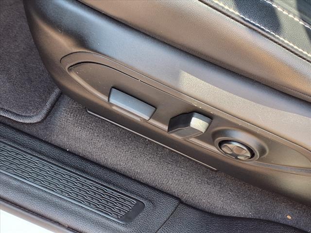 Photo of 2022 Bright White Clearcoat Jeep Grand Cherokee L