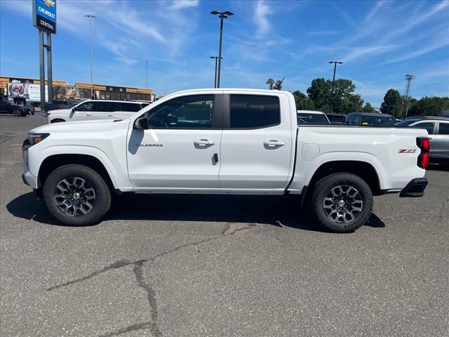 Photo of 2026 Summit White Chevrolet Colorado
