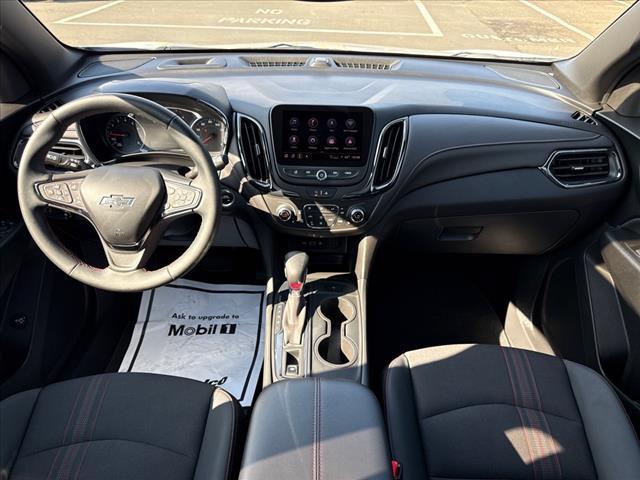 Photo of 2023 Summit White Chevrolet Equinox