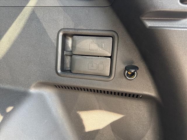 Photo of 2023 Summit White Chevrolet Equinox