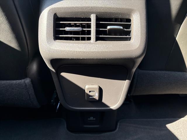 Photo of 2023 Summit White Chevrolet Equinox