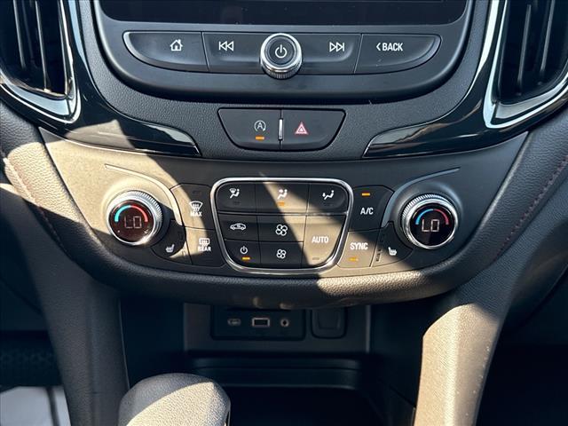 Photo of 2023 Summit White Chevrolet Equinox
