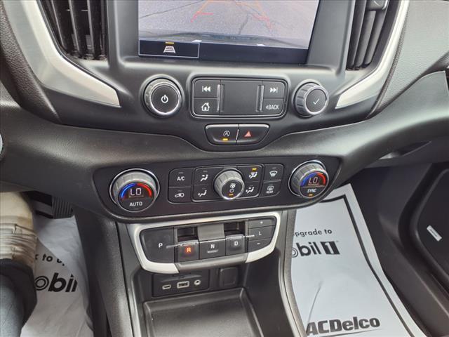Photo of 2022 Ebony Twilight Metallic GMC Terrain