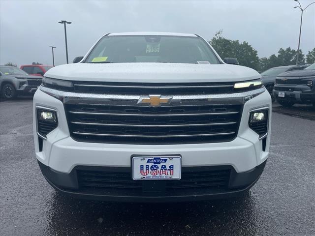 Photo of 2025 Summit White Chevrolet Traverse