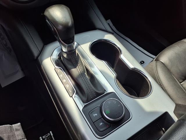 Photo of 2022 Silver Ice Metallic Chevrolet Blazer