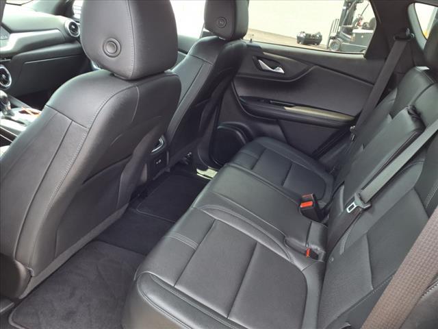Photo of 2022 Silver Ice Metallic Chevrolet Blazer