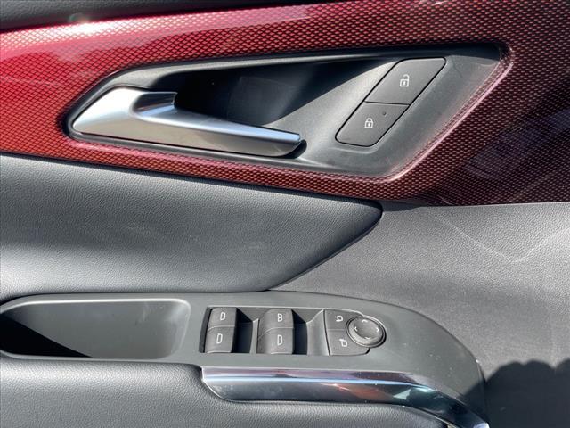 Photo of 2025 Mosaic Black Metallic Chevrolet Traverse