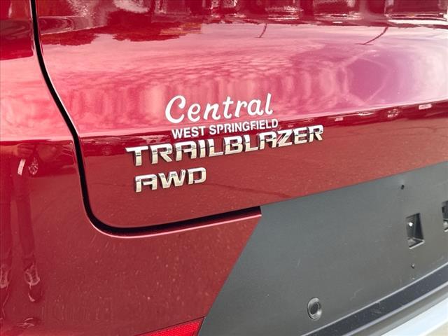 Photo of 2025 Crimson Metallic Chevrolet Trailblazer