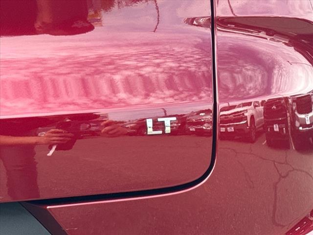 Photo of 2025 Crimson Metallic Chevrolet Trailblazer
