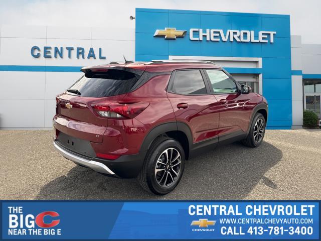 Photo of 2025 Crimson Metallic Chevrolet Trailblazer