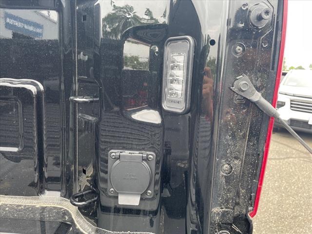Photo of 2025 Black Chevrolet Silverado 1500