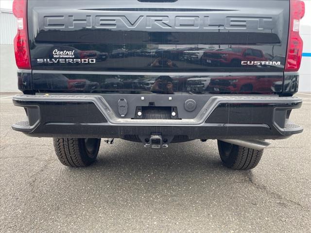 Photo of 2025 Black Chevrolet Silverado 1500