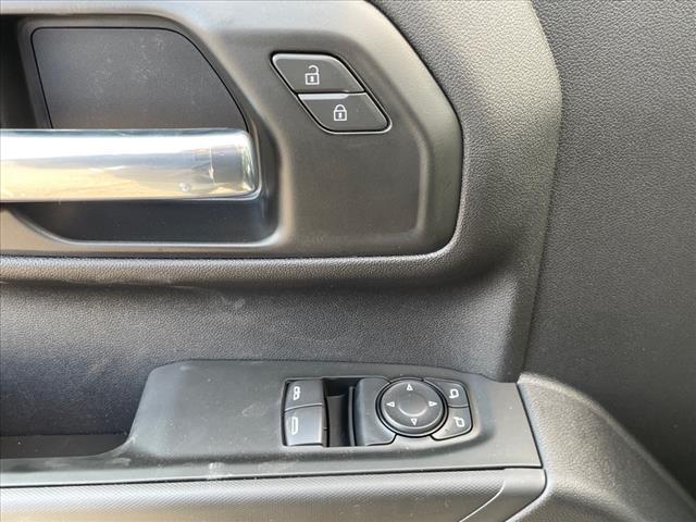 Photo of 2025 Summit White Chevrolet Silverado 1500