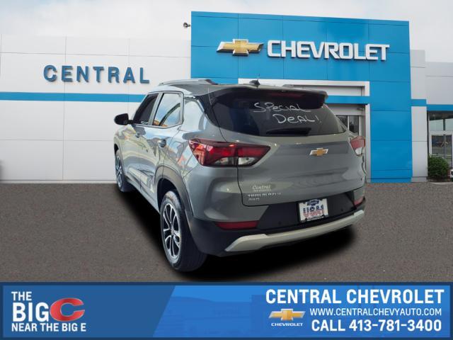 Photo of 2025 Sterling Gray Metallic Chevrolet Trailblazer