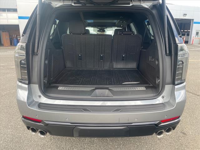 Photo of 2025 Sterling Gray Metallic Chevrolet Suburban