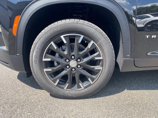 Photo of 2026 Mosaic Black Metallic Chevrolet Traverse