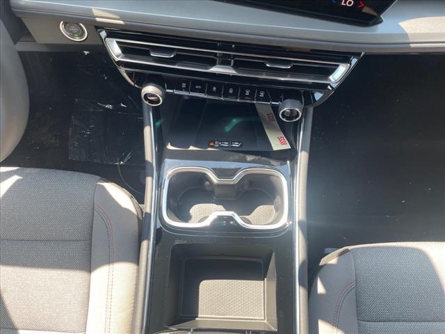 Photo of 2026 Mosaic Black Metallic Chevrolet Traverse
