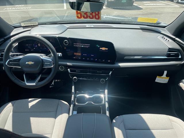 Photo of 2026 Mosaic Black Metallic Chevrolet Traverse