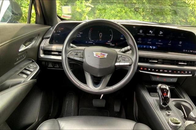 Photo of 2024 Stellar Black Metallic Cadillac XT4