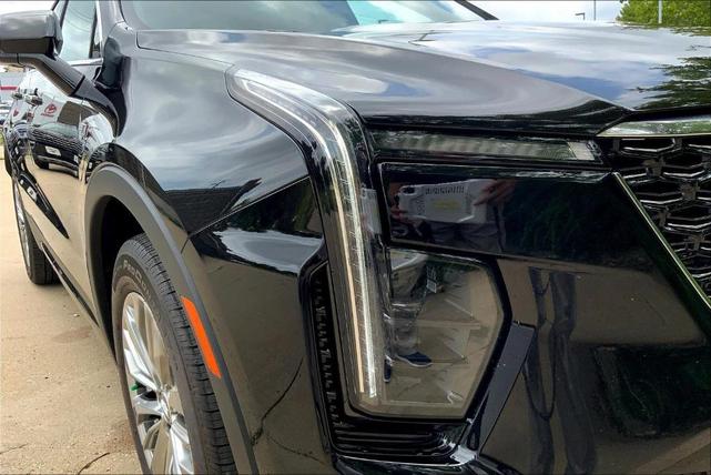 Photo of 2024 Stellar Black Metallic Cadillac XT4