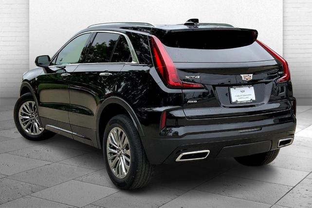 Photo of 2024 Black Metallic Cadillac XT4
