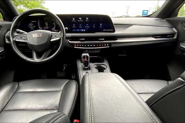Photo of 2024 Black Metallic Cadillac XT4