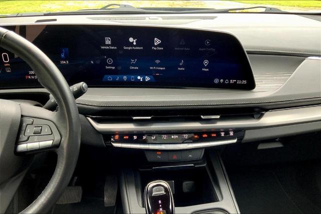 Photo of 2024 Black Metallic Cadillac XT4